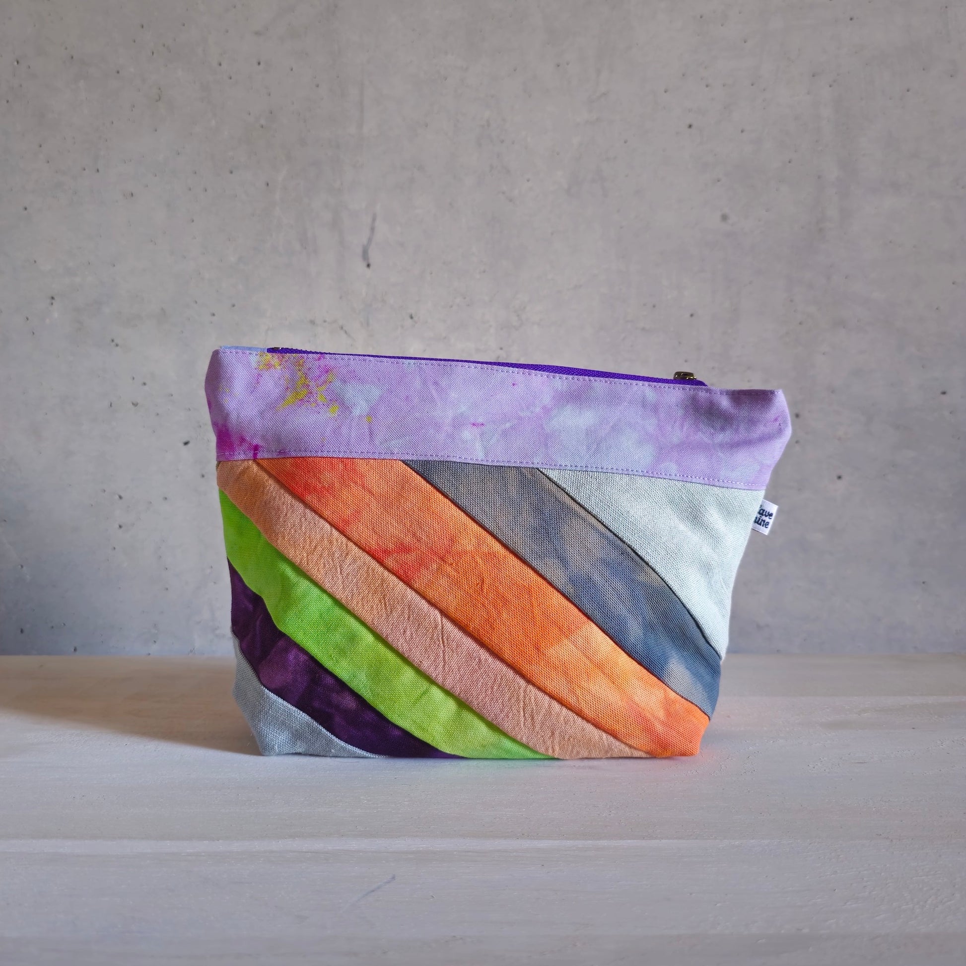 Patchwork Pouch Dama - Pink & Multicolour-La Cave à Laine