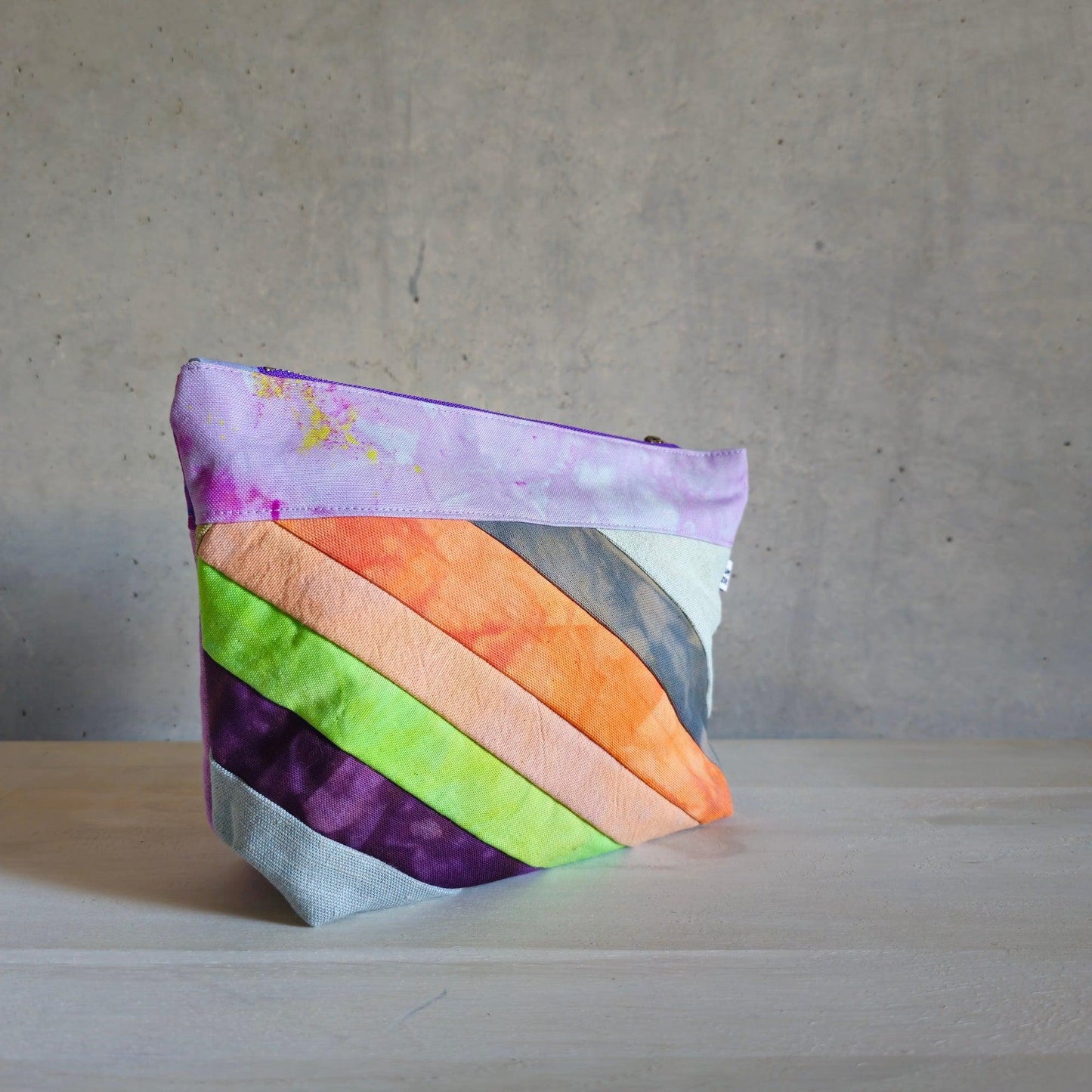 Patchwork Pouch Dama - Pink & Multicolour-La Cave à Laine