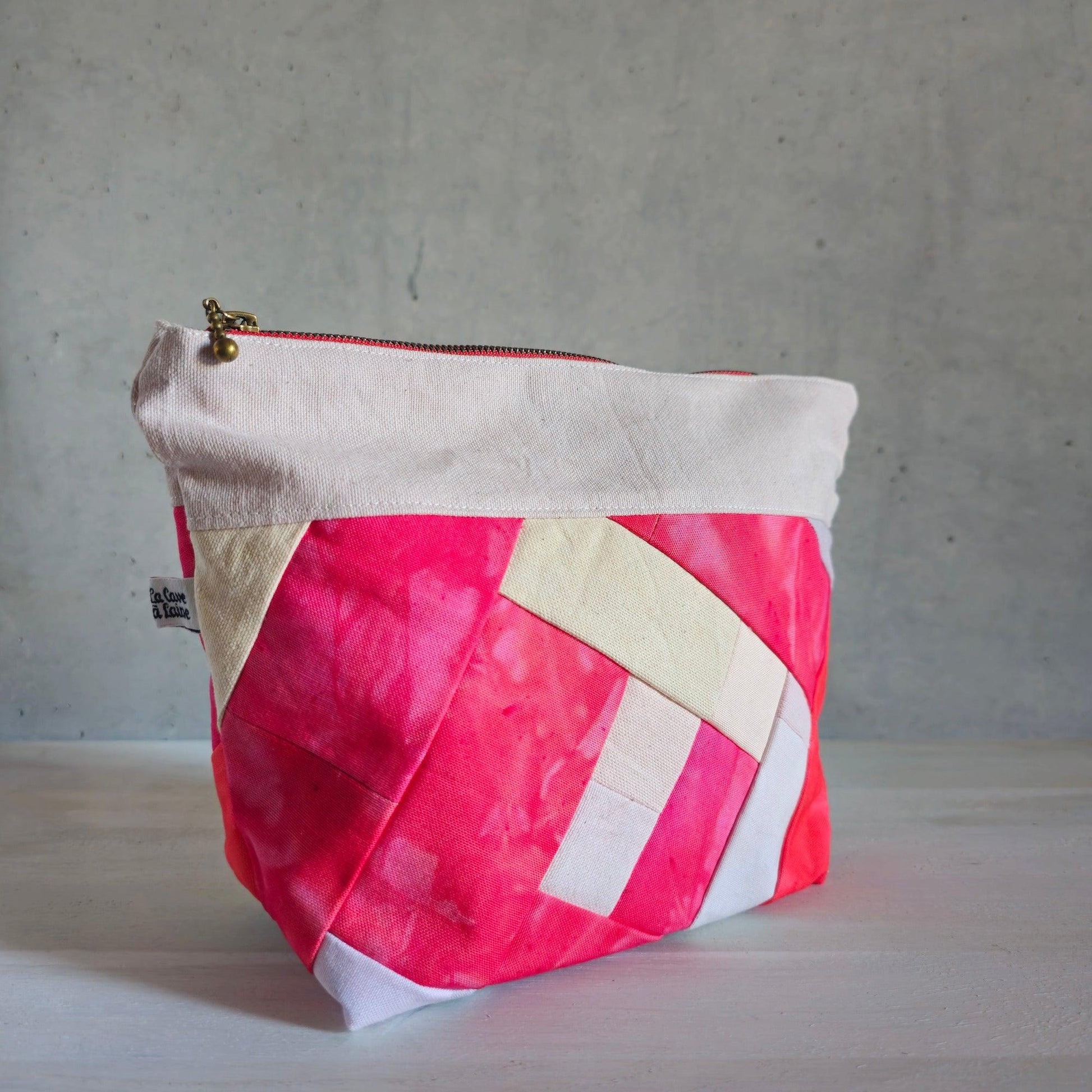 Patchwork Pouch Dama - Red-La Cave à Laine