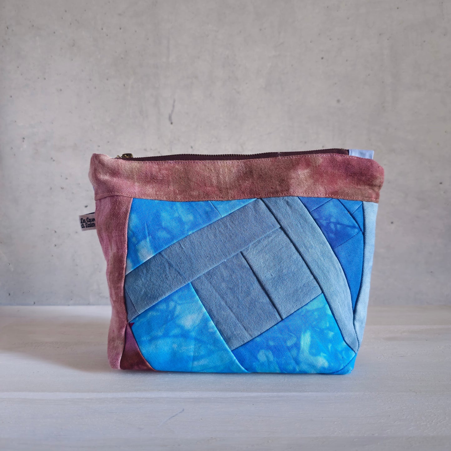 Patchwork Pouch Dama - Sky Blue, Violet & Maroon-La Cave à Laine