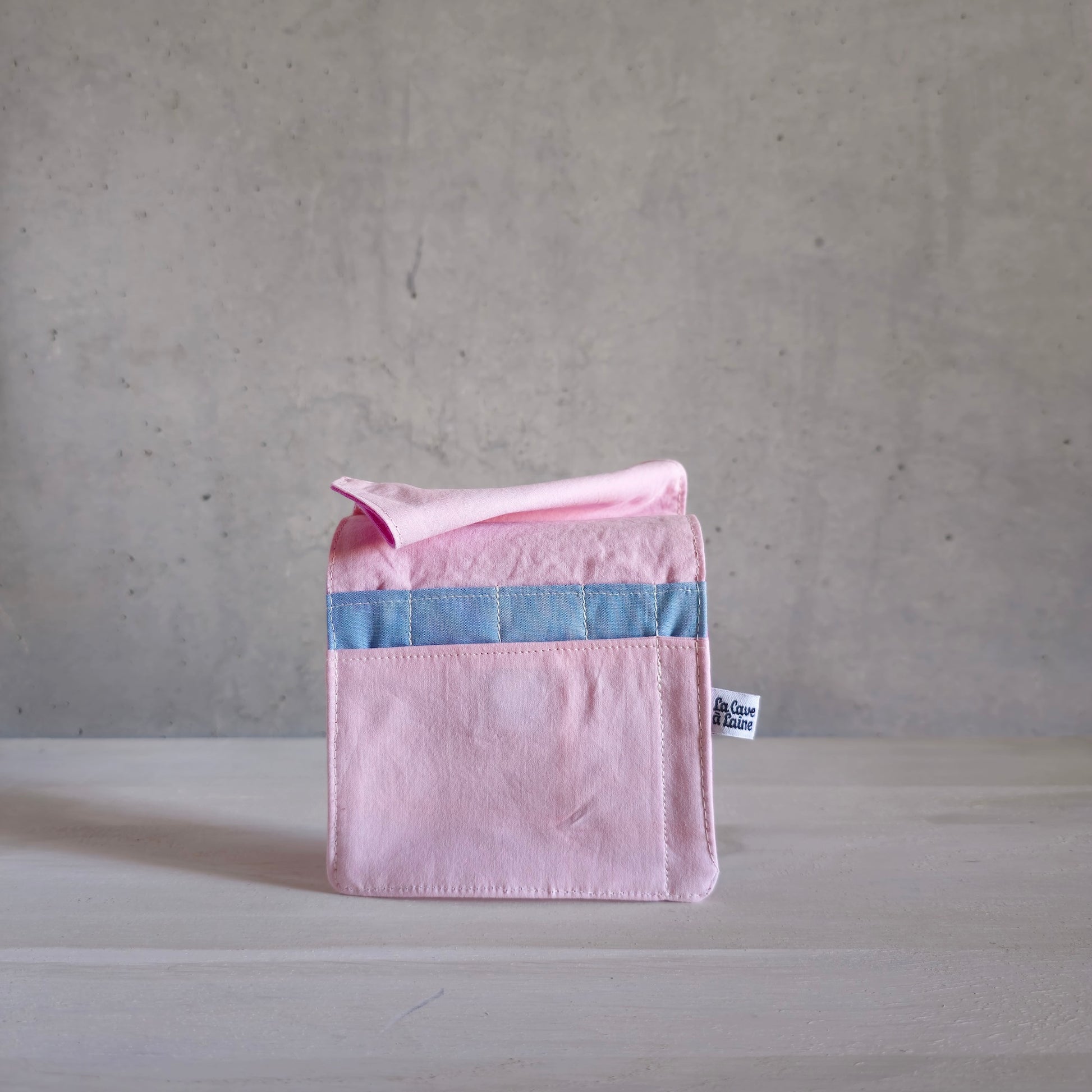 Travel Pouch - Fuchsia & Light Pink-La Cave à Laine