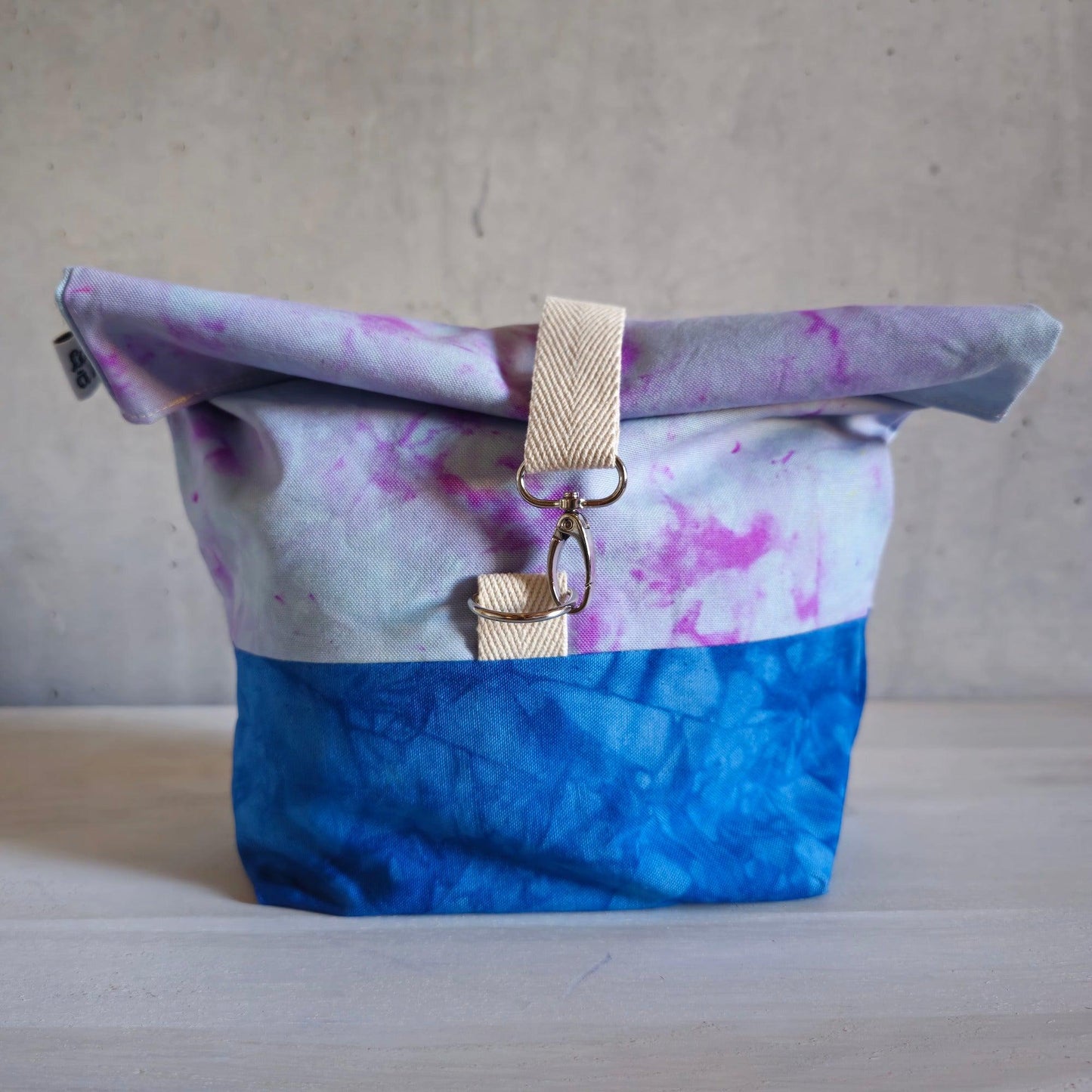 Cannolo Handbag Medium- Hand-dyed, Blue Mermaid-La Cave à Laine