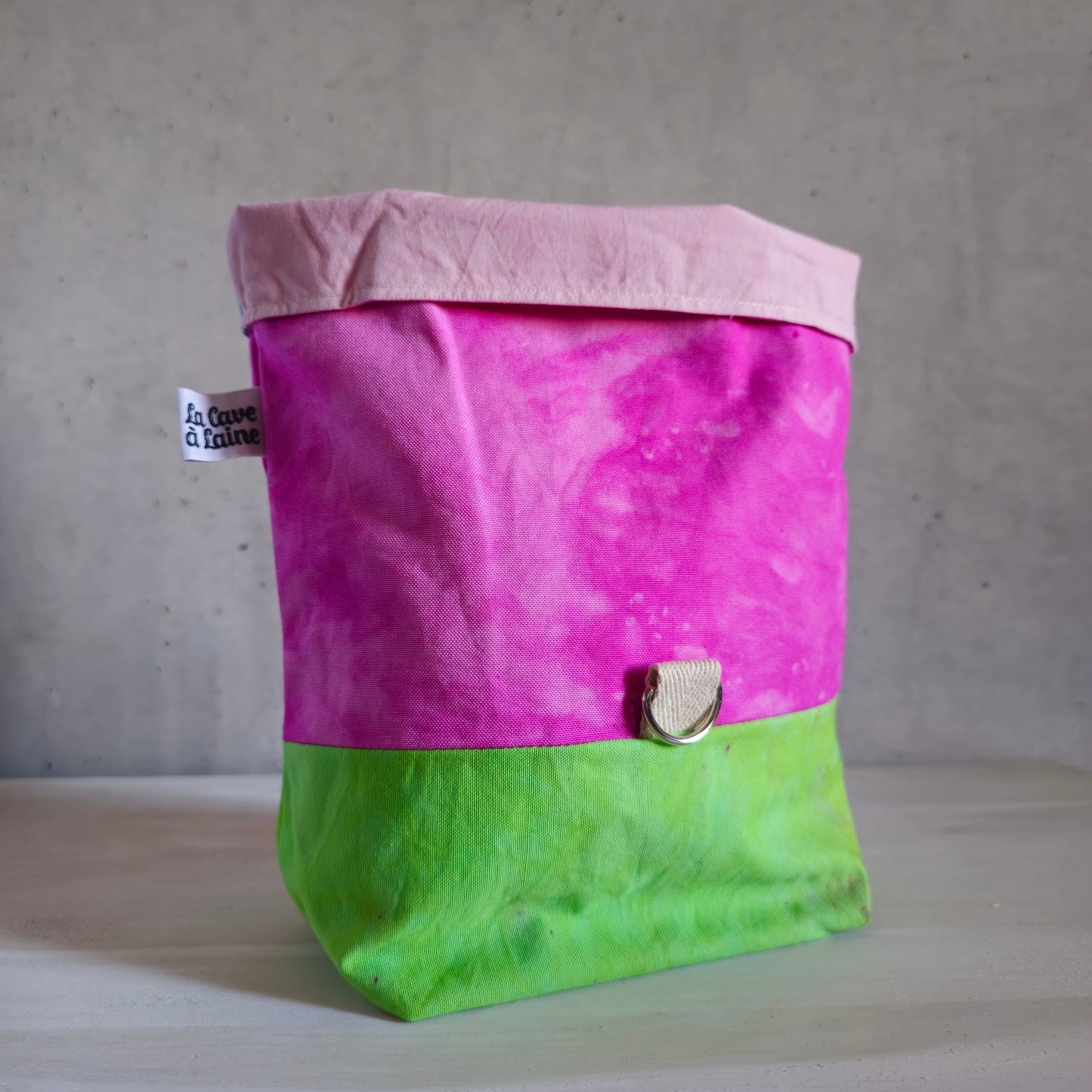 Cannolo Handbag Medium- Hand-dyed, Fuchsia & Lime Green-La Cave à Laine